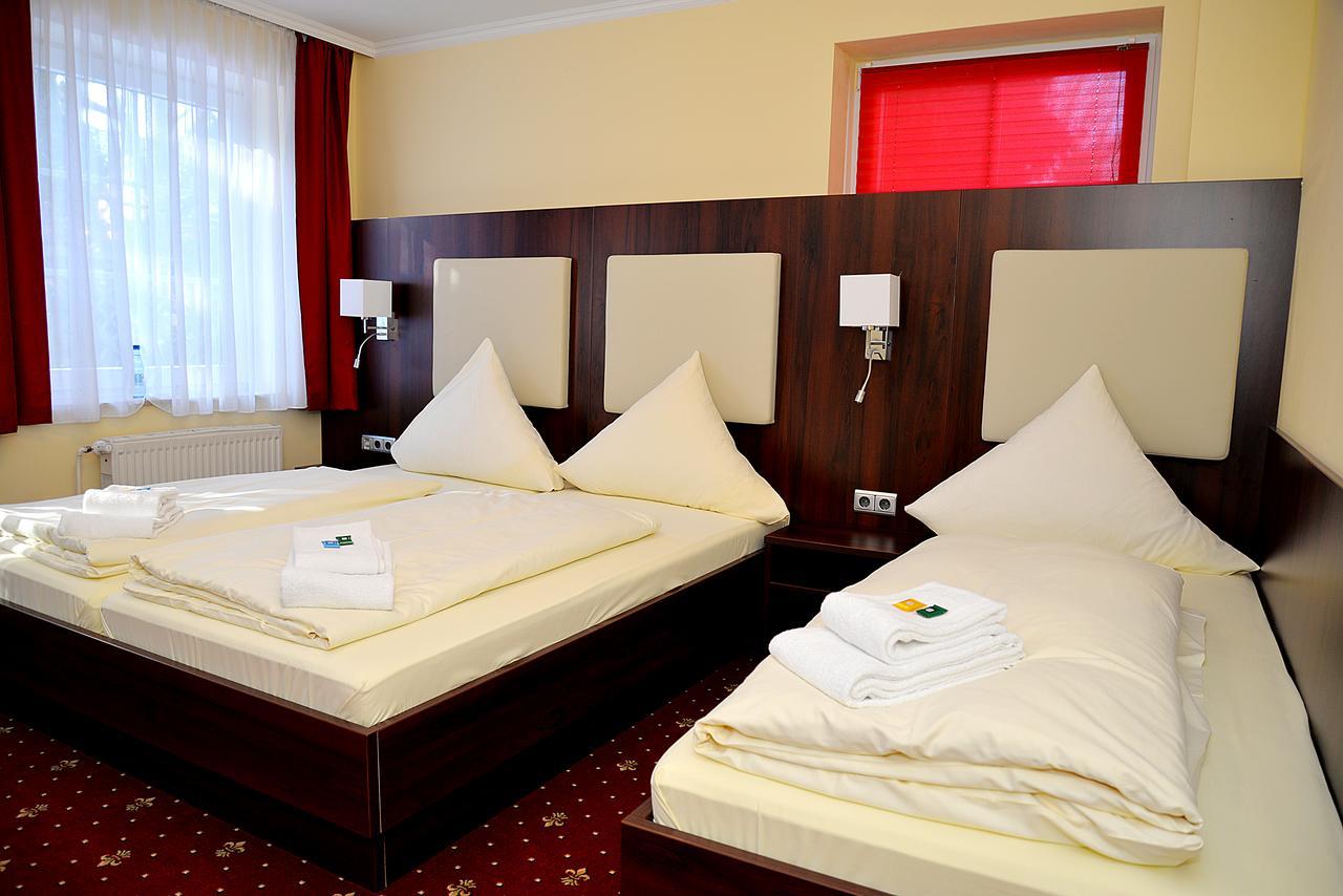 Hotel Neugrabener Hof ฮัมบูร์ก ภายนอก รูปภาพ