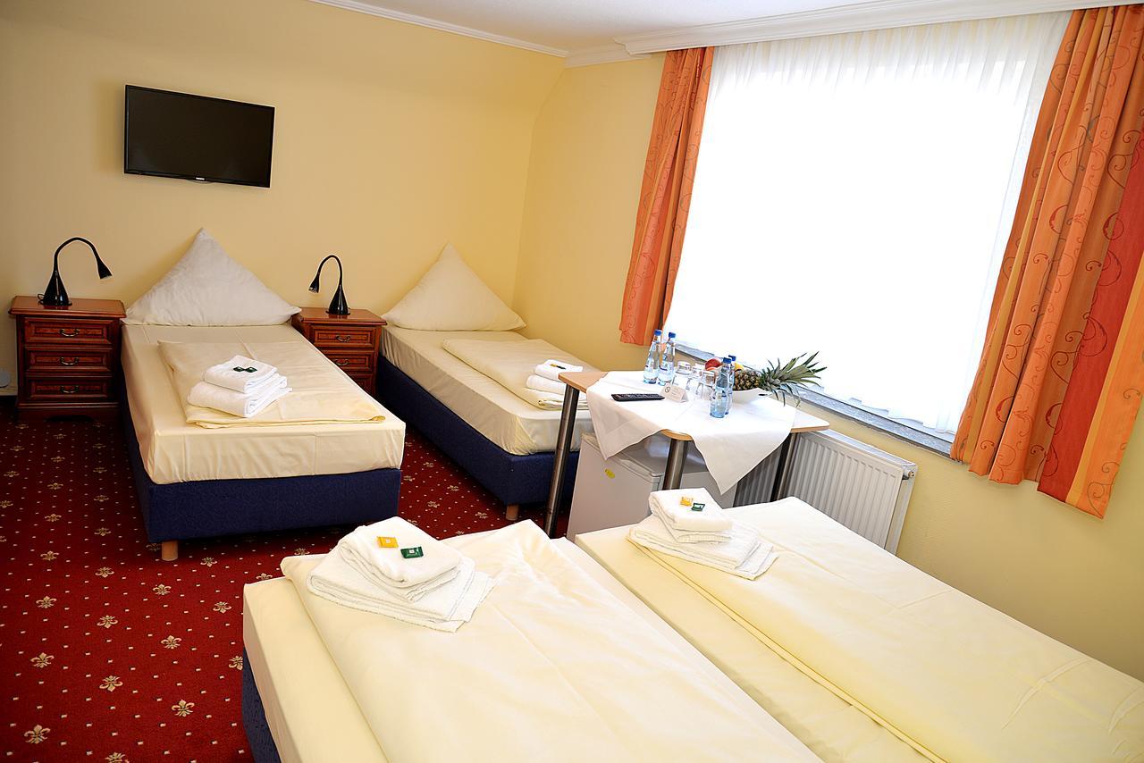 Hotel Neugrabener Hof ฮัมบูร์ก ภายนอก รูปภาพ
